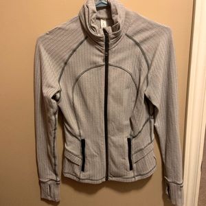 Lulu lemon sweater